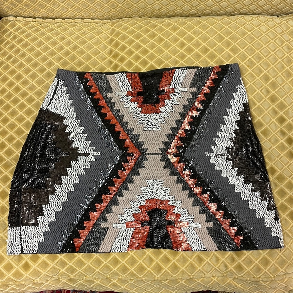 Zara woman beaded skirt